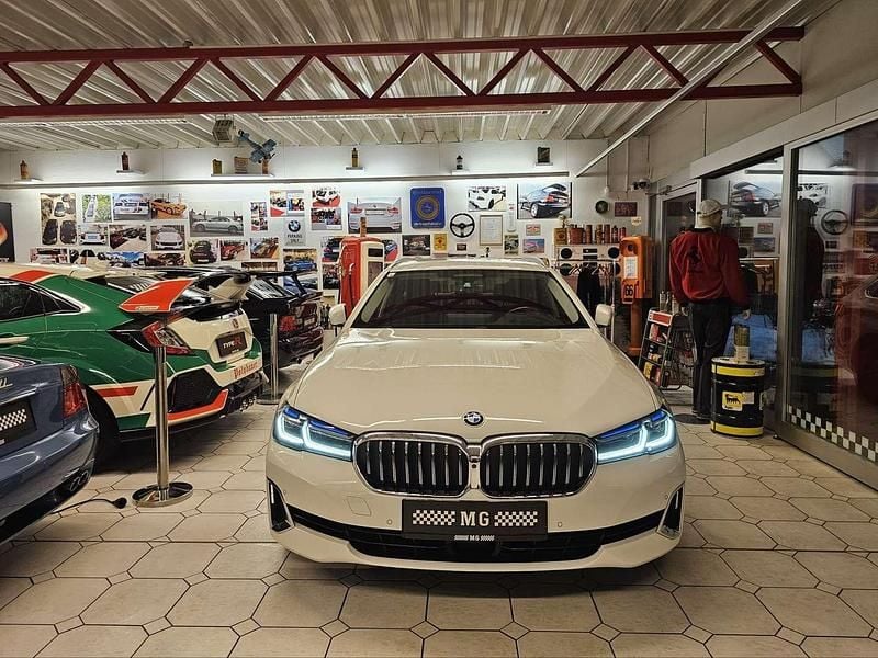 Gebraucht BMW 540 Luxury Line 340 PS (250 kW) 2021 Weiß Kombi