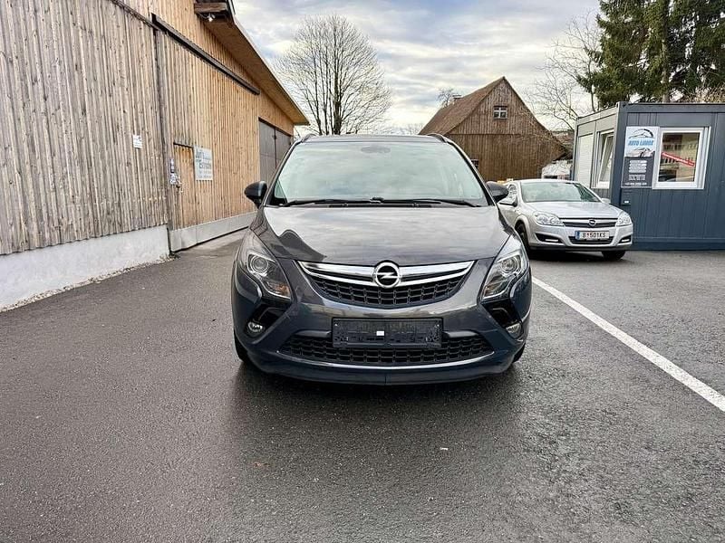Gebraucht Opel Zafira Tourer Active 110 PS (80 kW) 2013 Grau Van / Kleinbus