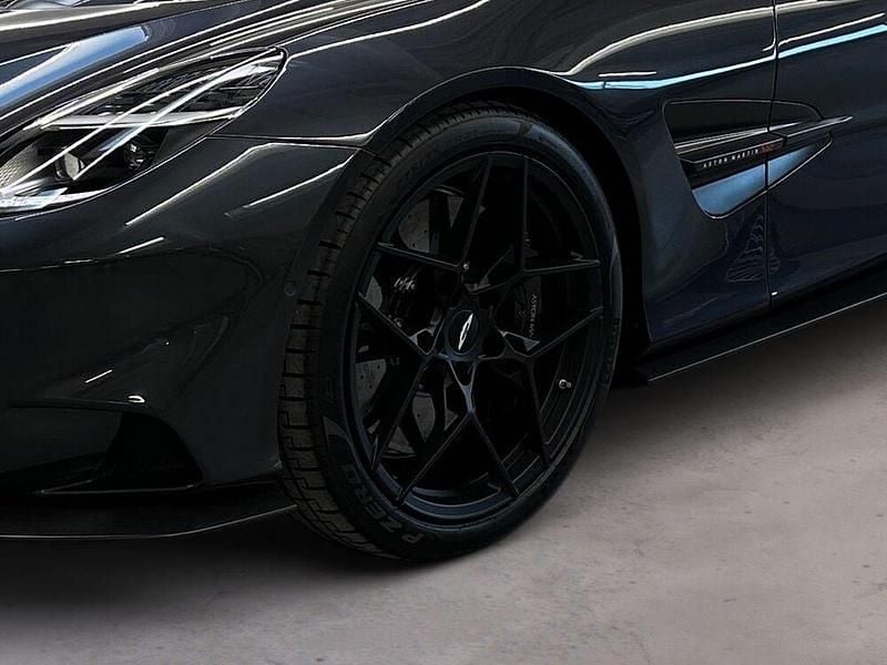 Neu Aston Martin Vanquish 835 PS (614 kW) 2026 Coupé