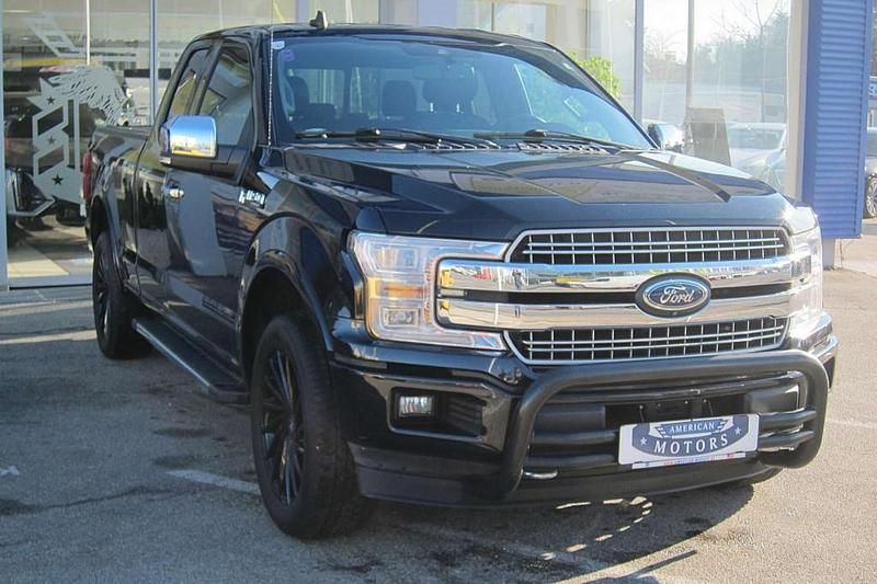 Gebraucht Ford F-150 Lariat 401 PS (294 kW) 2021 Schwarz Abholung