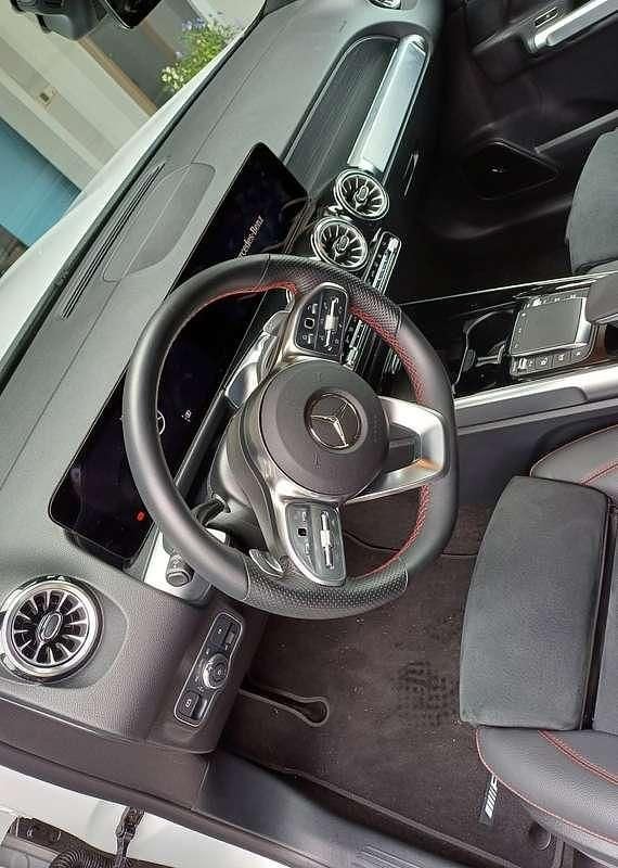 Gebraucht Mercedes GLB200 150 PS (110 kW) 2023 Weiß SUV