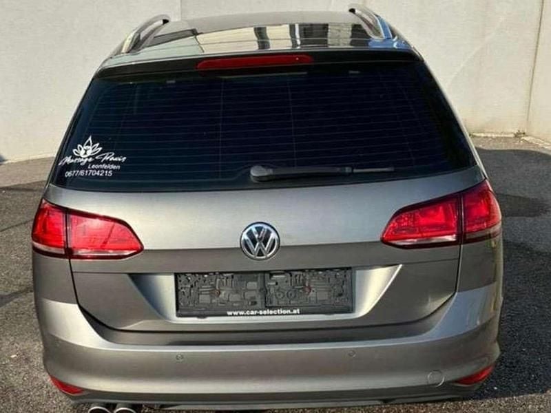 Gebraucht VW Golf VII Comfortline 105 PS (77 kW) 2013 Grau Kombi