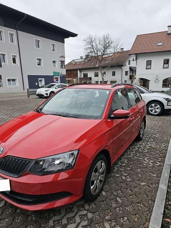 Gebraucht Skoda Fabia Active 75 PS (55 kW) 2016 Rot Kombi