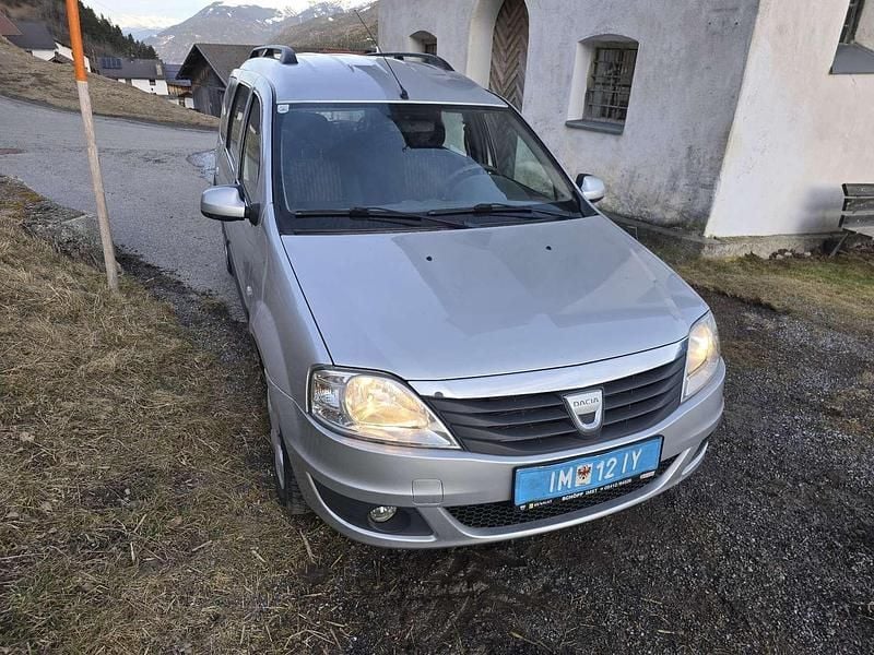 Gebraucht Dacia Logan MCV 87 PS (63 kW) 2011 Kombi
