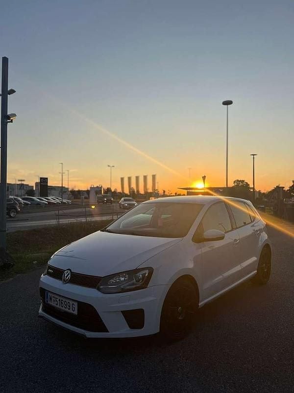 Gebraucht VW Polo GTI 179 PS (131 kW) 2011 Weiß Kleinwagen