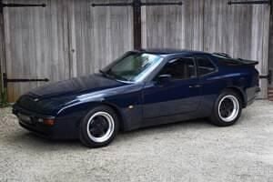 Blau Gebraucht 1985 Porsche 944 Coupé | € 26.500 - Bild 1/4