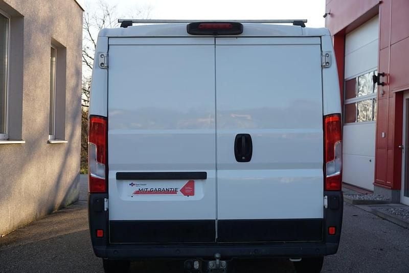 Gebraucht Citroën Jumper 140 PS (102 kW) 2020 Weiss  normal Van / Kleinbus