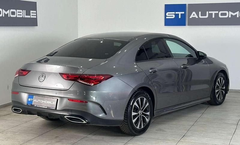 Gebraucht Mercedes CLA200 AMG line 163 PS (119 kW) 2022 Grau Limousine