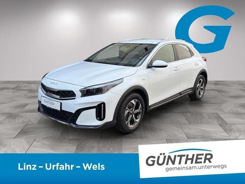 Weiß Gebraucht 2023 Kia XCeed Silver SUV | € 19.889 (Superpreis) - Bild 1/4