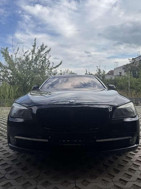 Gebraucht BMW 730L 245 PS (180 kW) 2010 Limousine