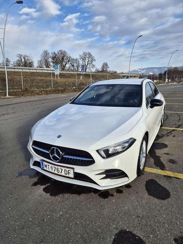 Gebraucht Mercedes A180 136 PS (100 kW) 2019 Limousine