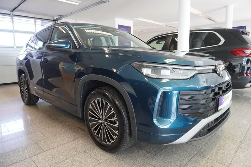 Gebraucht VW Tayron Life 150 PS (110 kW) 2025 Blau SUV