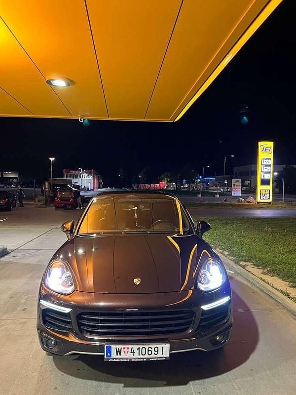 Gebraucht Porsche Cayenne 262 PS (192 kW) 2014 SUV