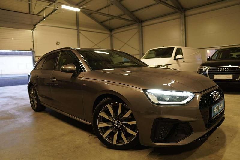 Gebraucht Audi A4 S-Line 163 PS (119 kW) 2021 Grau Kombi