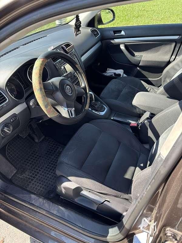 Gebraucht VW Golf Highline 105 PS (77 kW) 2011 Kombi