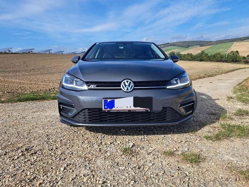 Gebraucht VW Golf VII Highline 116 PS (85 kW) 2020 Limousine