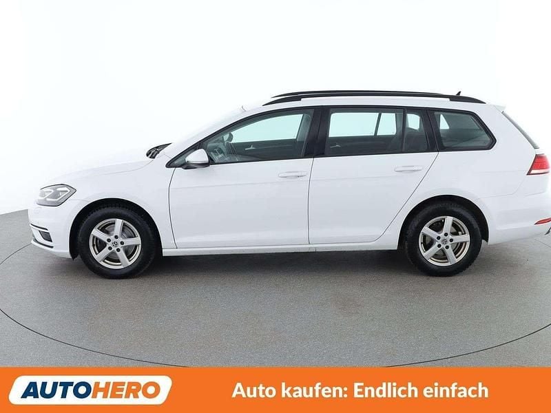 Gebraucht VW Golf VII 116 PS (85 kW) 2019 Weiß Kombi
