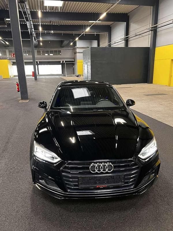 Schwarz Gebraucht 2018 Audi A5 Sportback Sport Kleinwagen | € 31.500 (Etwas zu teuer) - Bild 1/4