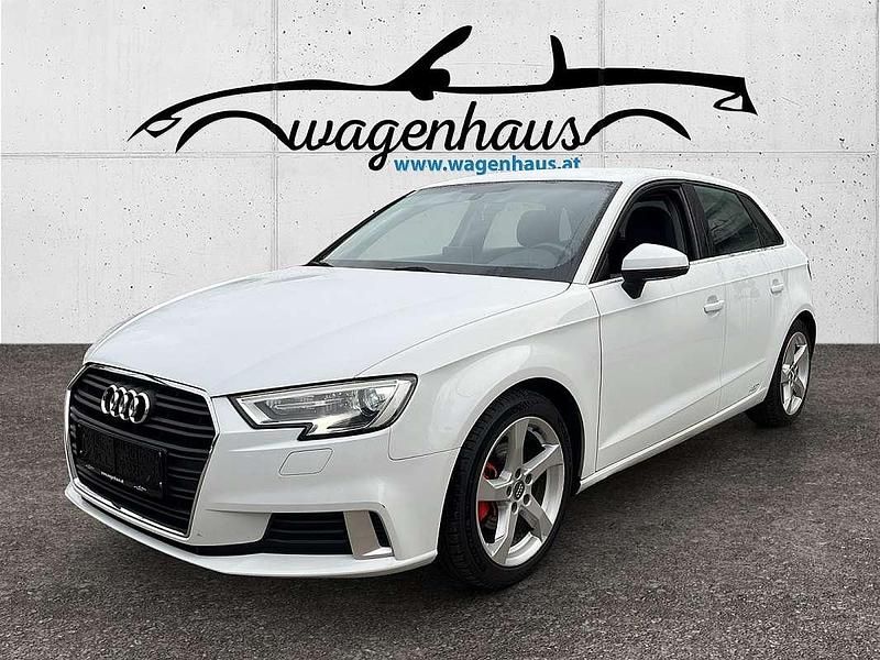 Weiß Gebraucht 2018 Audi A3 Sport Limousine | € 16.490 - Bild 1/4