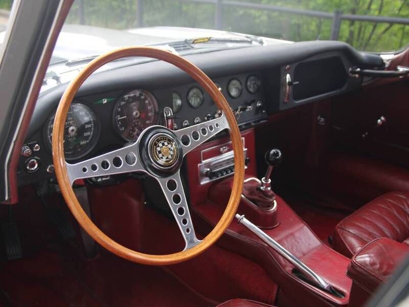 Gebraucht Jaguar E-Type 269 PS (197 kW) 1967 Grau Coupé