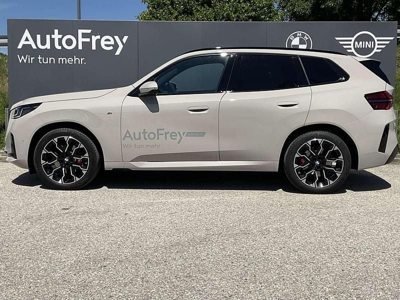 Gebraucht BMW X3 Efficient Dynamics 197 PS (144 kW) 2025 Grau SUV