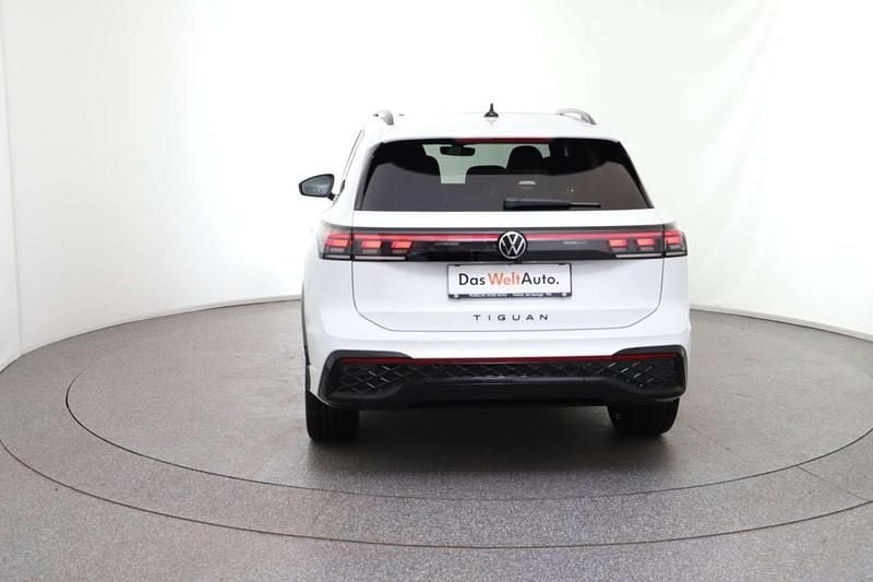 Neu VW Tiguan Sport 193 PS (141 kW) 2025 Weiß SUV
