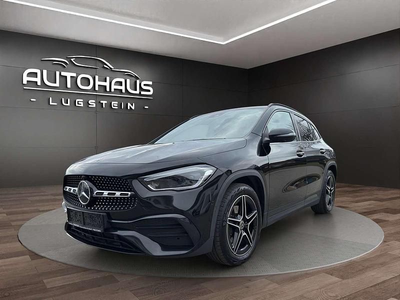 Schwarz Gebraucht 2022 Mercedes GLA200 AMG line SUV | € 33.500 (Fairer Preis) - Bild 1/4