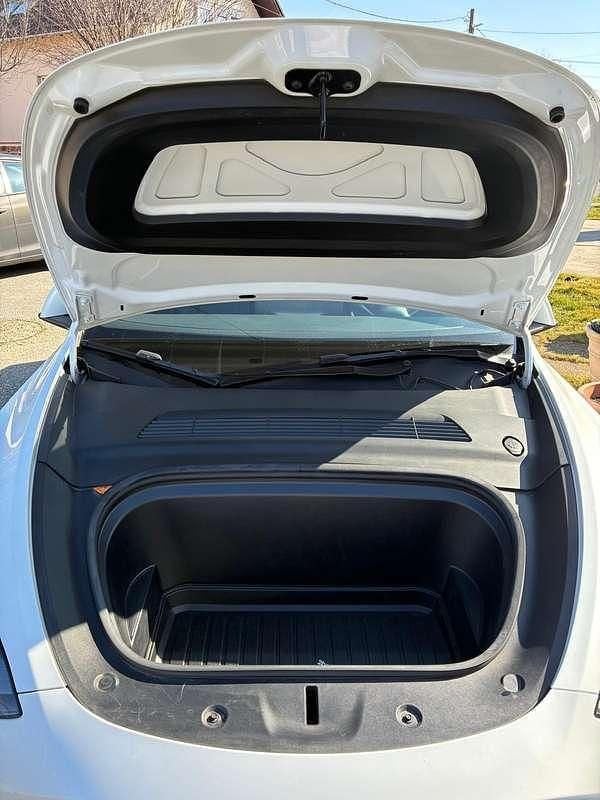 Gebraucht Tesla Model Y Long Range AWD 152 kW (208 PS) 2022 Weiß SUV