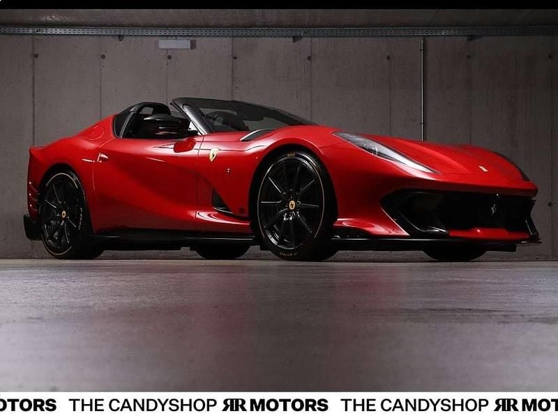 Gebraucht Ferrari 812 829 PS (609 kW) 2024 Rot Cabrio