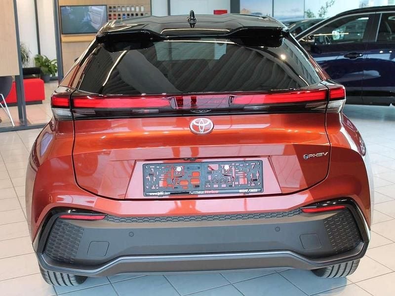 Neu Toyota C-HR Advance 152 PS (111 kW) 2025 Orange SUV