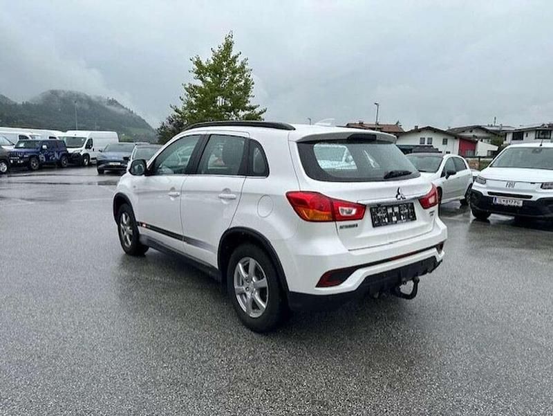 Gebraucht Mitsubishi ASX 150 PS (110 kW) 2018 Weiß SUV