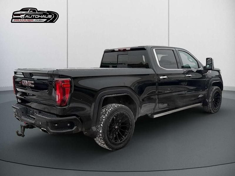Gebraucht GMC Sierra 426 PS (313 kW) 2022 Schwarz Abholung