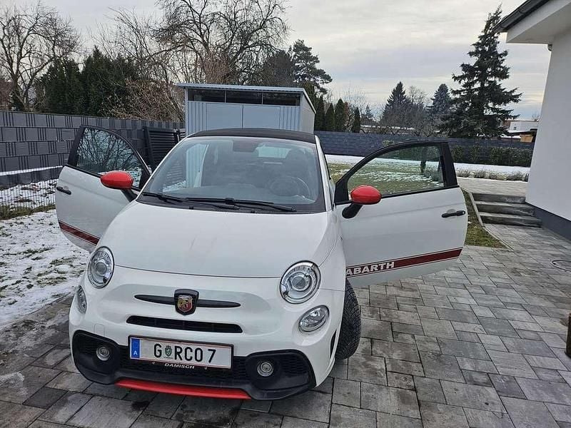 Gebraucht Fiat 500 Abarth 179 PS (131 kW) 2020 Weiß Cabrio