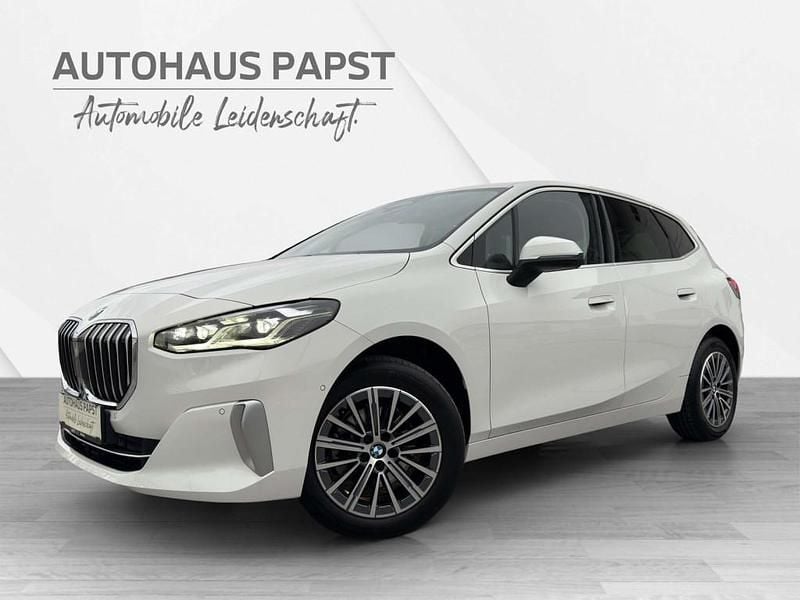 Gebraucht BMW 218 Luxury Line 150 PS (110 kW) 2023 Weiß Van / Kleinbus