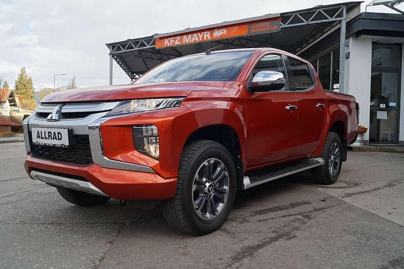 Gebraucht Mitsubishi L200 Intense 150 PS (110 kW) 2020 Orange Abholung