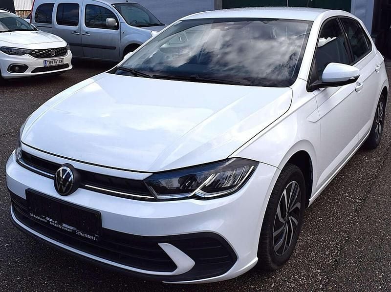 Gebraucht VW Polo Life 95 PS (69 kW) 2023 Weiß Kleinwagen