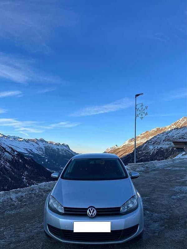 Gebraucht VW Golf VI 90 PS (66 kW) 2011 Grau Kleinwagen