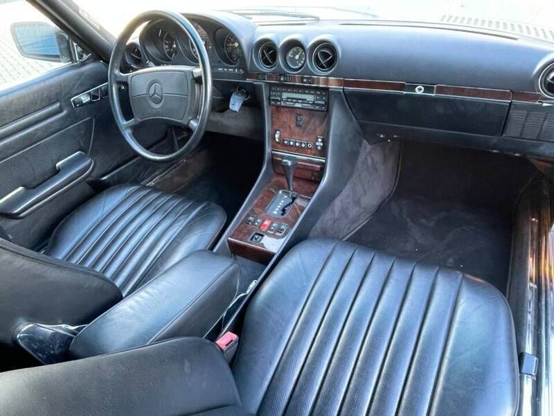 Gebraucht Mercedes 560 230 PS (169 kW) 1987 Beige Cabrio