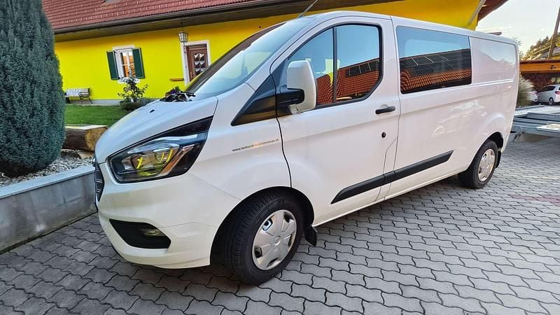 Weiß Gebraucht 2018 Ford Transit Custom Trend Van / Kleinbus | € 19.900 (Fairer Preis) - Bild 1/4