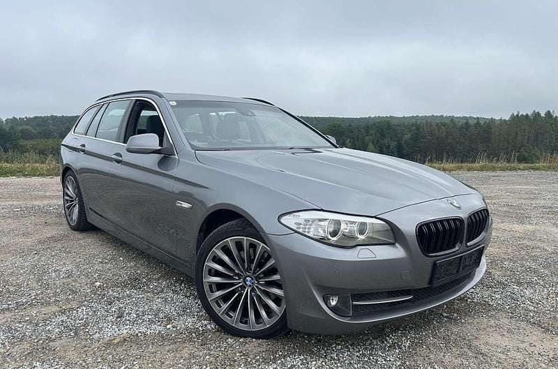 Gebraucht 2011 BMW 520 Kombi | € 9.000 (Superpreis) - Bild 1/4