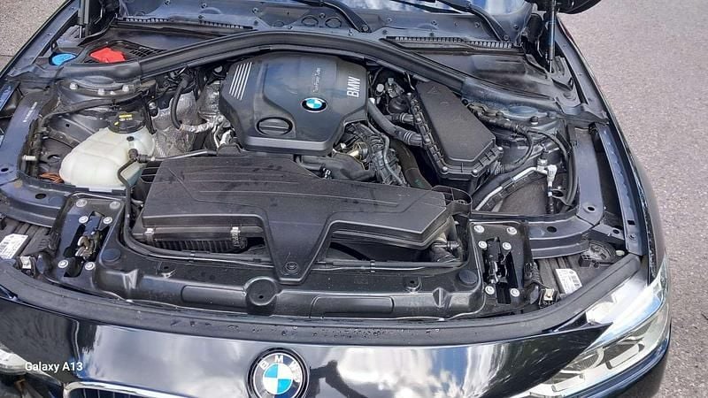 Gebraucht BMW 318 150 PS (110 kW) 2015 Kombi