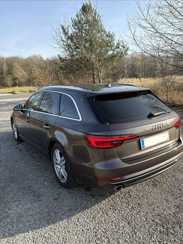 Gebraucht Audi A4 Design 150 PS (110 kW) 2017 Braun Kombi