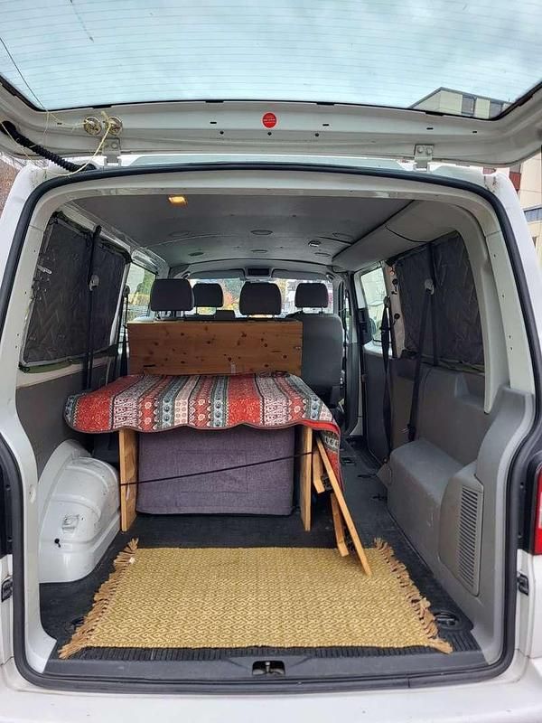 Gebraucht VW Transporter 102 PS (75 kW) 2012 Weiß Van