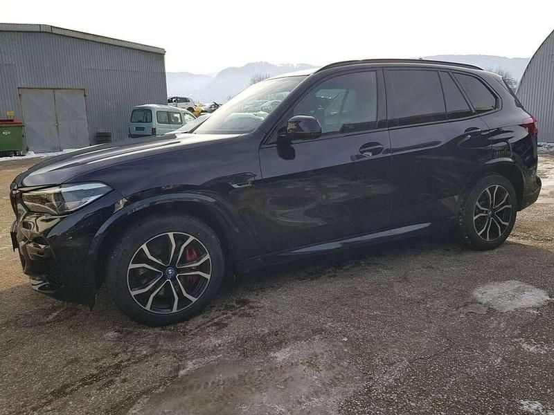 Gebraucht BMW X5 Sport Line 394 PS (289 kW) 2022 Schwarz SUV