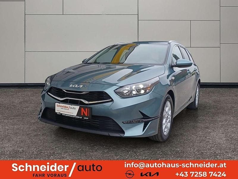 Gebraucht Kia Ceed Sportswagon Silver 101 PS (74 kW) 2025 Grau Kombi