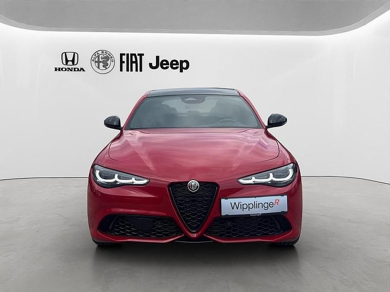Neu Alfa Romeo Giulia Edizione Speciale 280 PS (205 kW) 2025 Rot Limousine