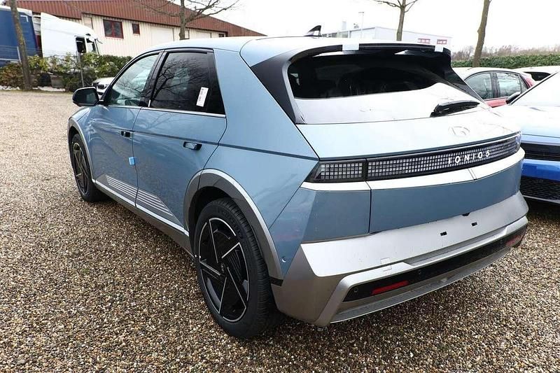 Stilvolle Ioniq 5 Blau Fotos