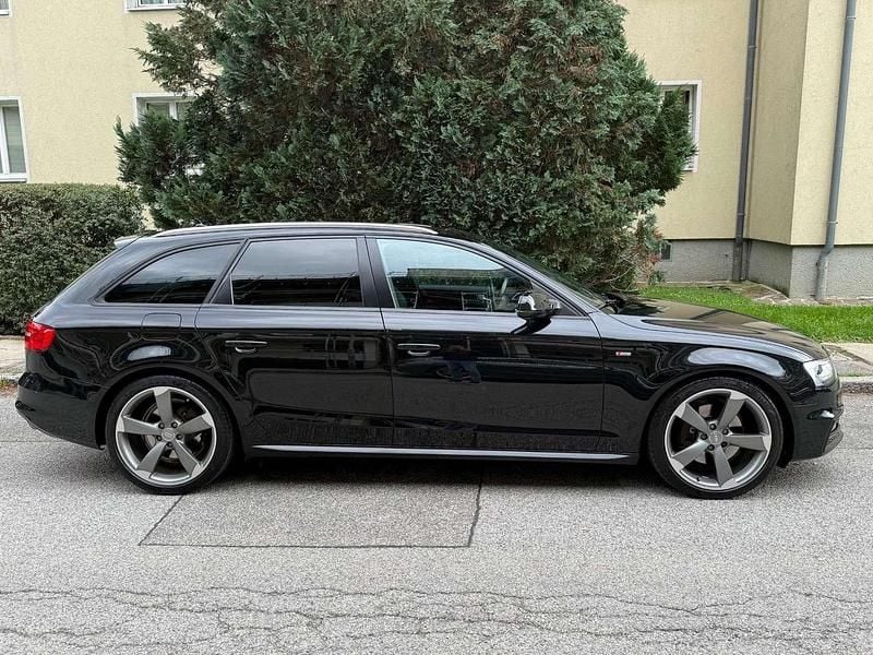 Gebraucht Audi A4 S-Line 245 PS (180 kW) 2012 Schwarz Kombi