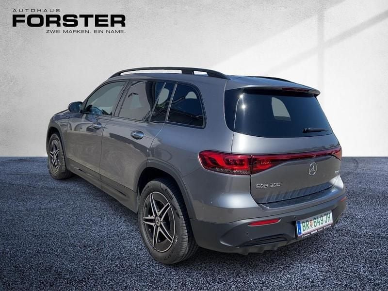 Gebraucht Mercedes EQB300 AMG 167 kW (228 PS) 2022 SUV