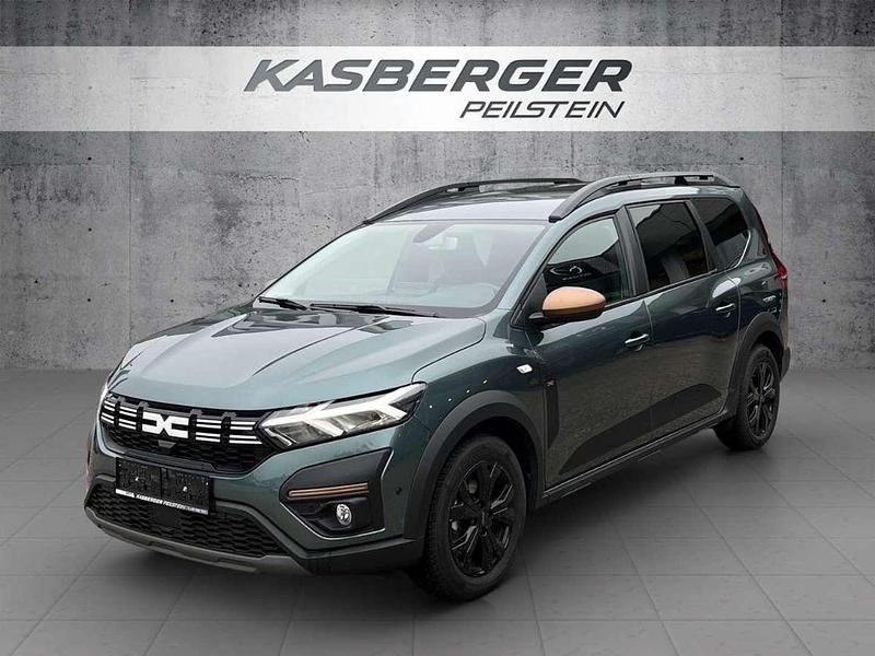 Grün Gebraucht 2024 Dacia Jogger Extreme Van / Kleinbus | € 24.900 (Etwas zu teuer) - Bild 1/4